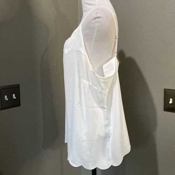 Halogen White Scalloped Cami Tank Blouse - Picture 8 of 11